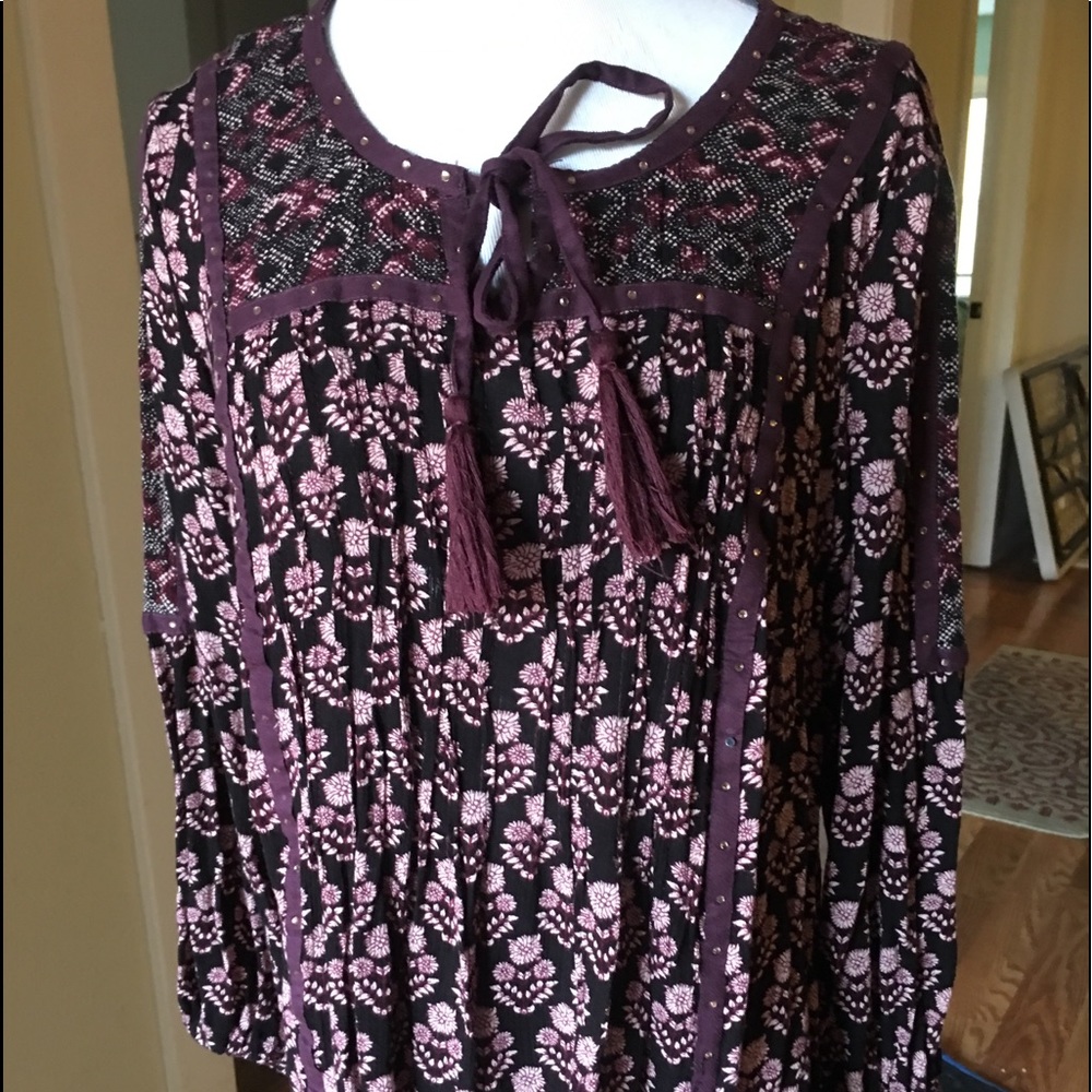 Style & Co BoHo long Sleeved  Blouse & Tie Front